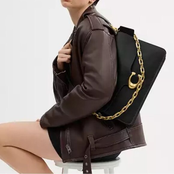 Large Coach 35 Tabby Chain Black Leather With Gold Hardware - Picture 5 of 16